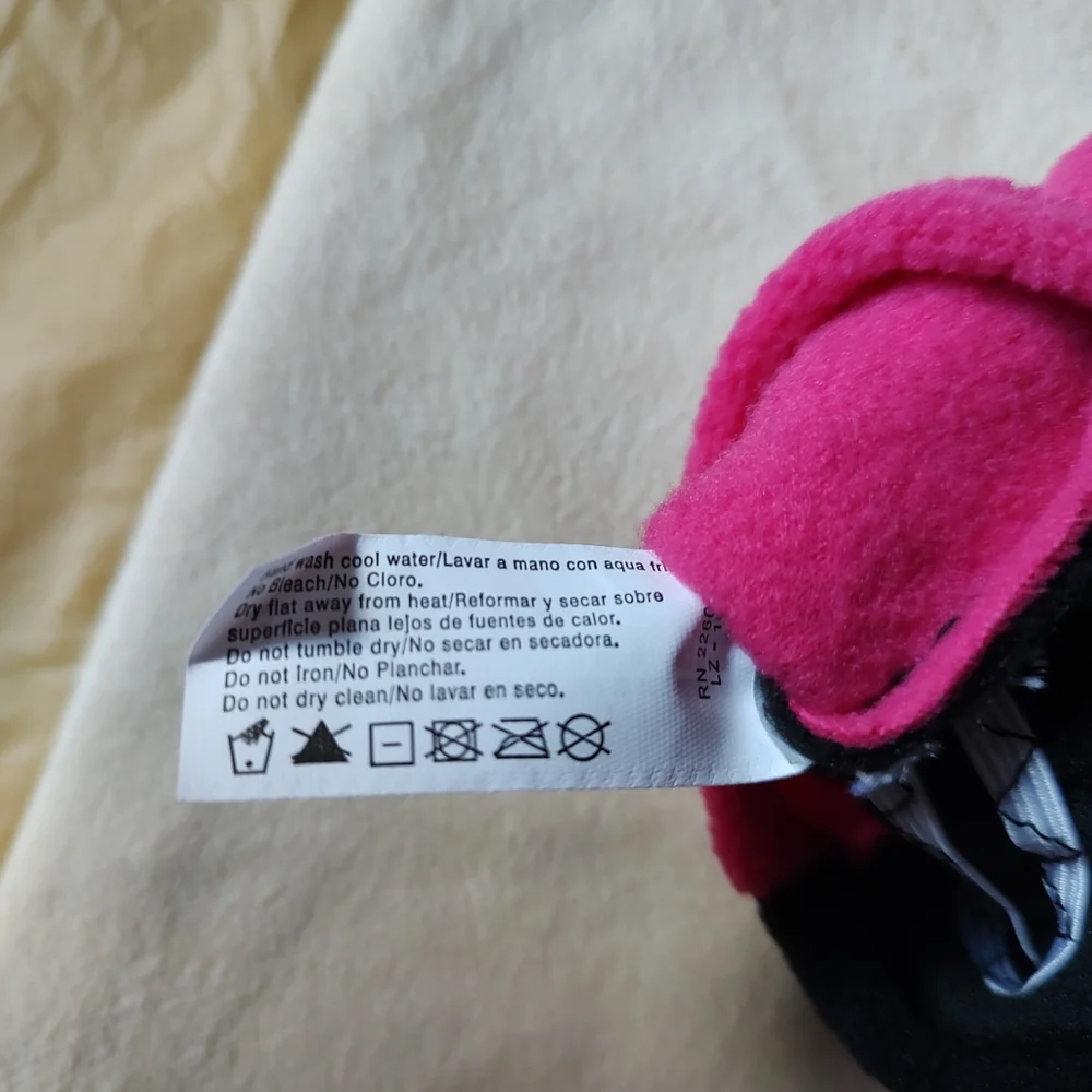 By Isotoner Kids Gloves Pink Black, NWT, One Size Winter Accessories